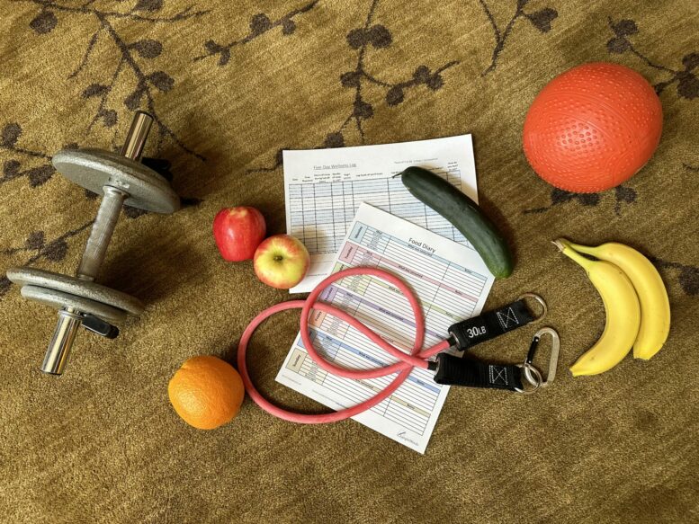 Managing your health and fitness by charting
